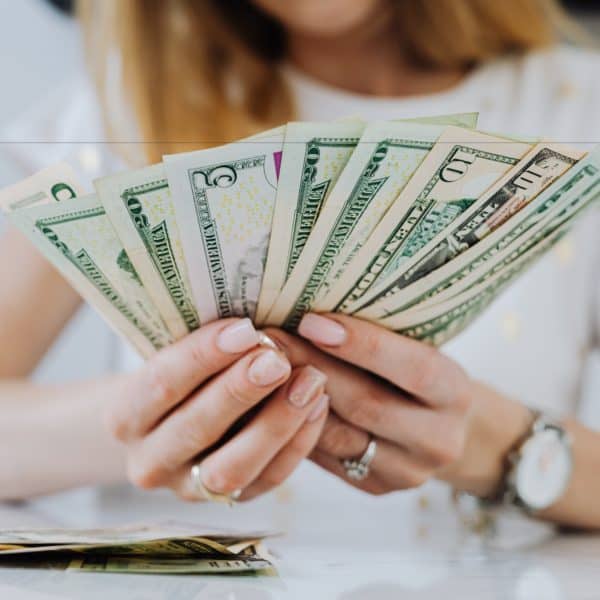 5 Things to Look for in a HYSA