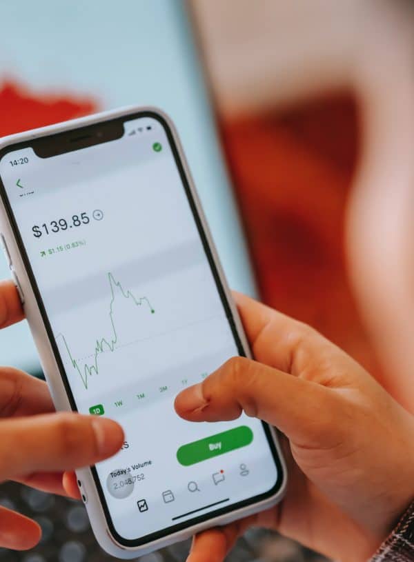 9 Extremely Helpful Things You Need to Know About Robinhood Trading